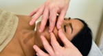 Soin massage du visage dans un spa à Plaisir près de Versailles