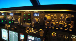 Simulateur de vol sur verin d'un Boeing 737 à Pontoise