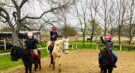 Cours d'Équitation Adultes et Enfants près de Marignane