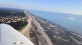 Envolez-vous vers Le Touquet en vol partagé pour une journée entre ciel et mer