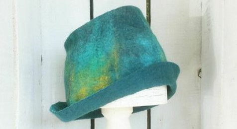 Atelier de création de votre chapeau ou béret en feutre à Chambéry