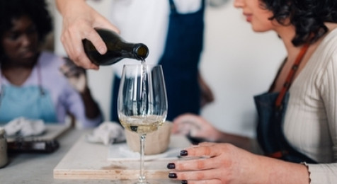 Atelier dégustation de vins alsaciens à Orbey près de Colmar