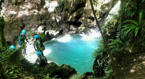 Canyoning dans le Bugey au Canyon de Chaley près de Lyon