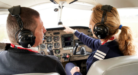 Direction Reims en avion léger : vol partagé avec escale au cœur de la Champagne
