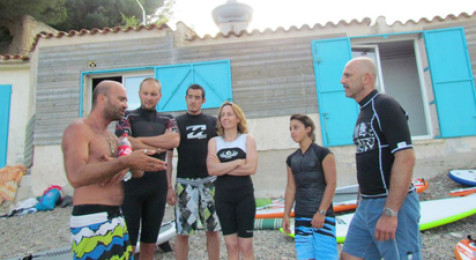 Initiation au paddle à Marseille - Port de la Pointe Rouge