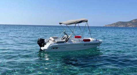 Location de bateau sans permis à Galeria en Corse