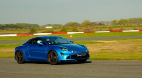 Pilotage d'une Alpine A110S - Circuit du Roussillon