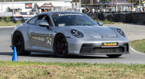 Pilotage d'une GT (Porsche, BMW, Lamborghini...) spécial enfant - circuit de Chambley