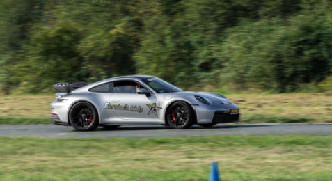 Pilotage d'une GT (Porsche, BMW, Lamborghini...) spécial enfant - circuit Geoparc