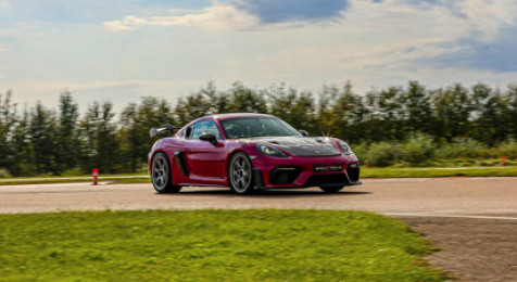 Stage de pilotage en Porsche Cayman GT4 RS - Circuit de Ecuyers
