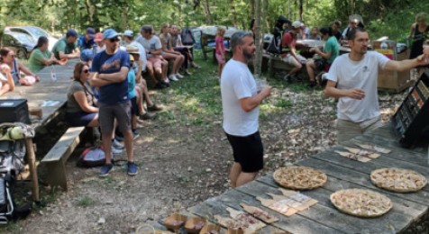 Visite d'une ferme de porcs noirs gascons près de Cahors