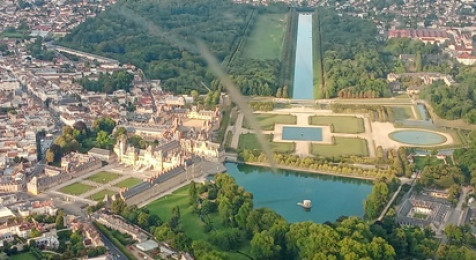Vol partagé avec escale à Nangis et survol de Disney, Vaux-le-Vicomte et Fontainebleau